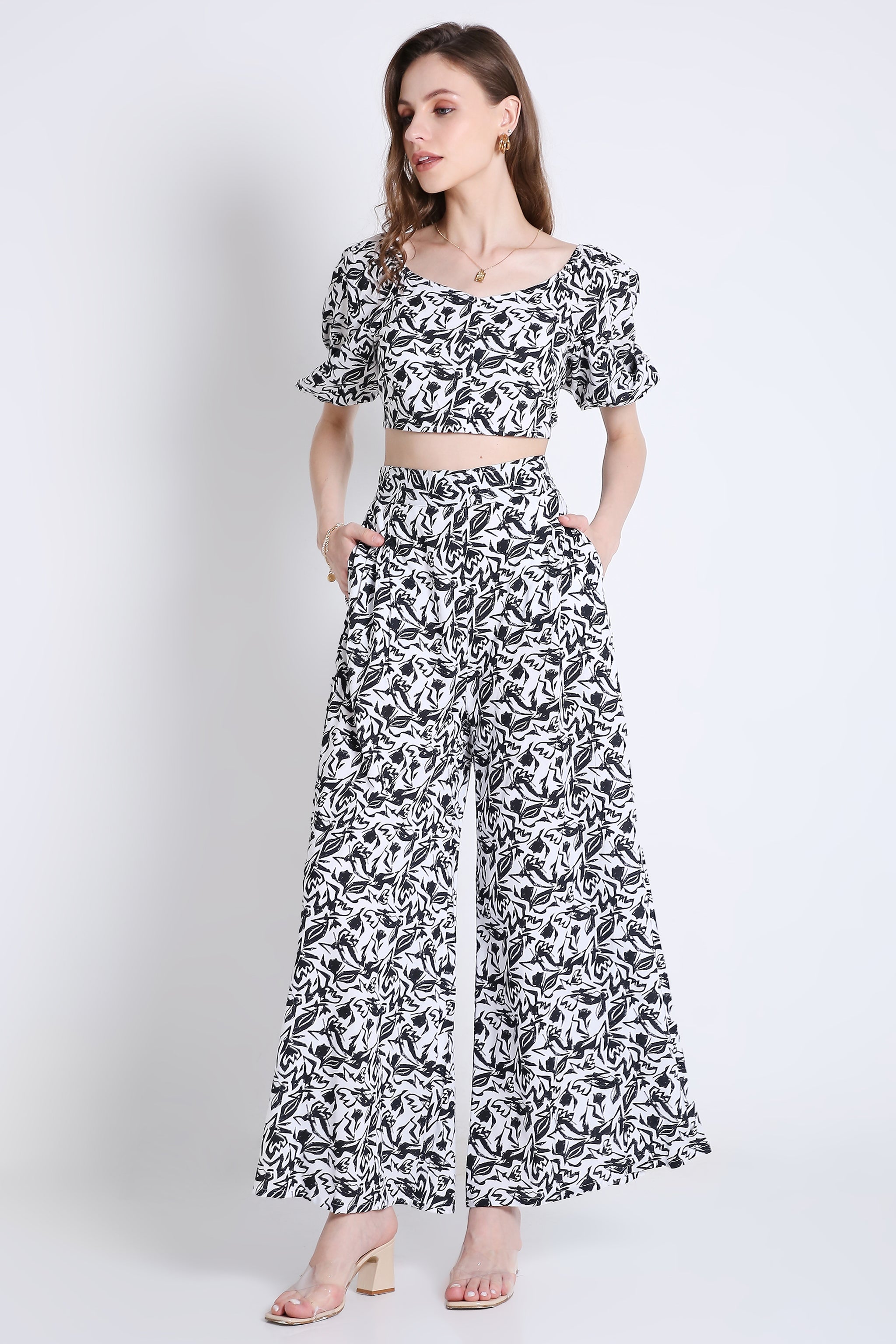 Short Sleeve Co-Ord Set Crop Top